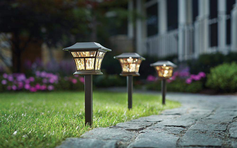 Landscape Lighting Ideas for Your Front and Backyard - The Home Depot